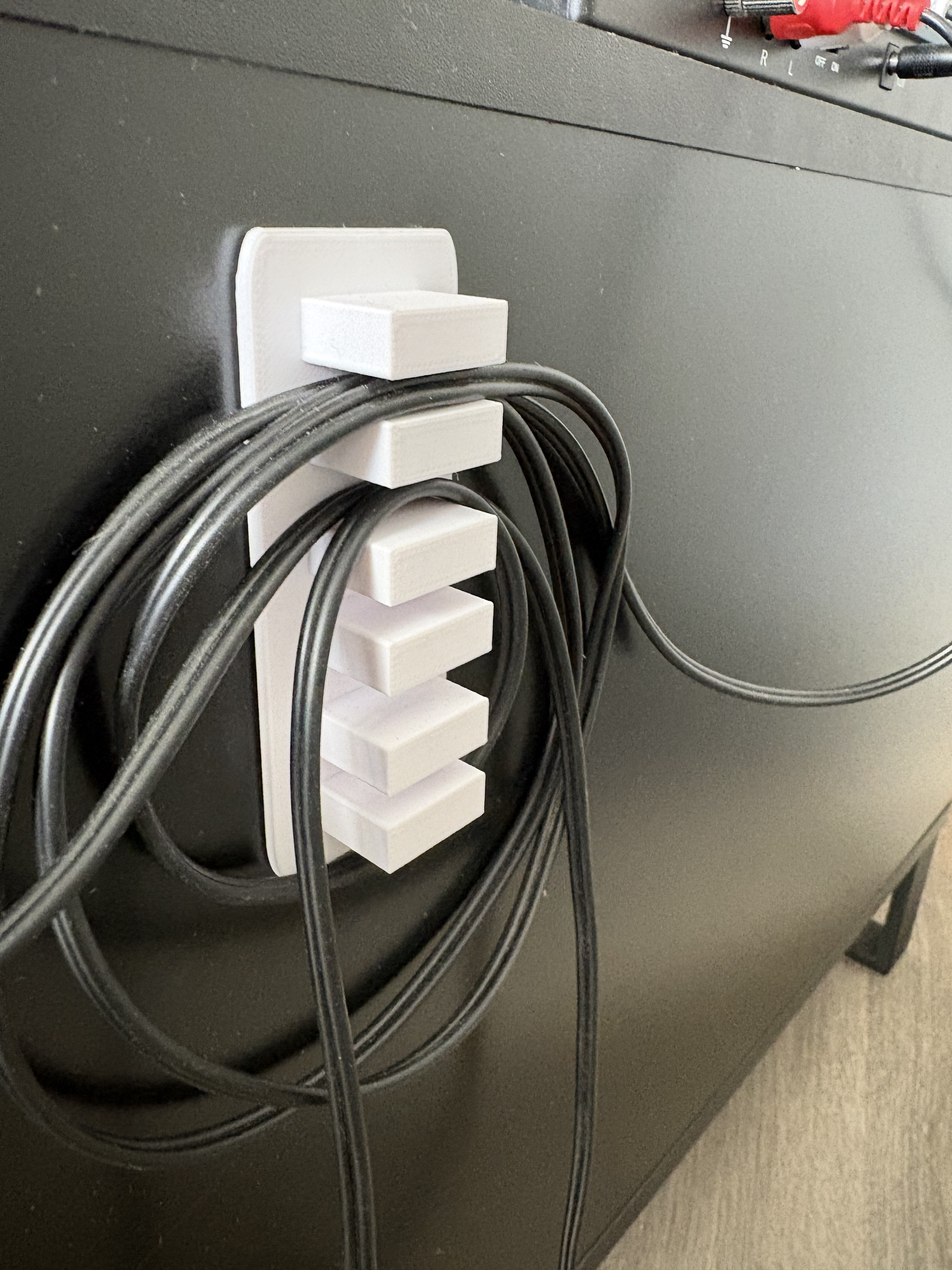 Стильный Cableholder — идеальный держатель кабелей! для 3D принтера