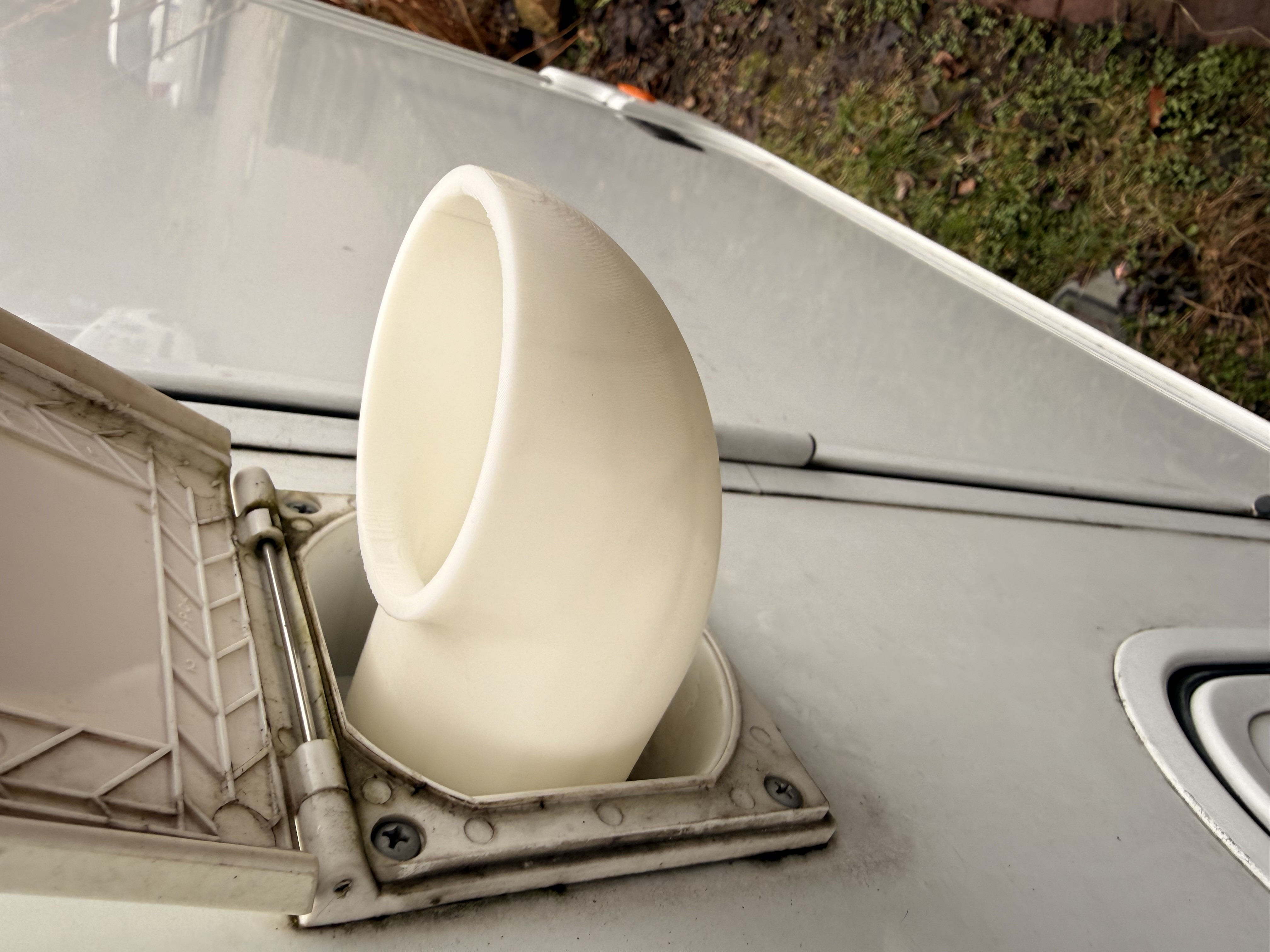 Фест сидящий водосборник для автодома и каравана — версия 2 для 3D принтера