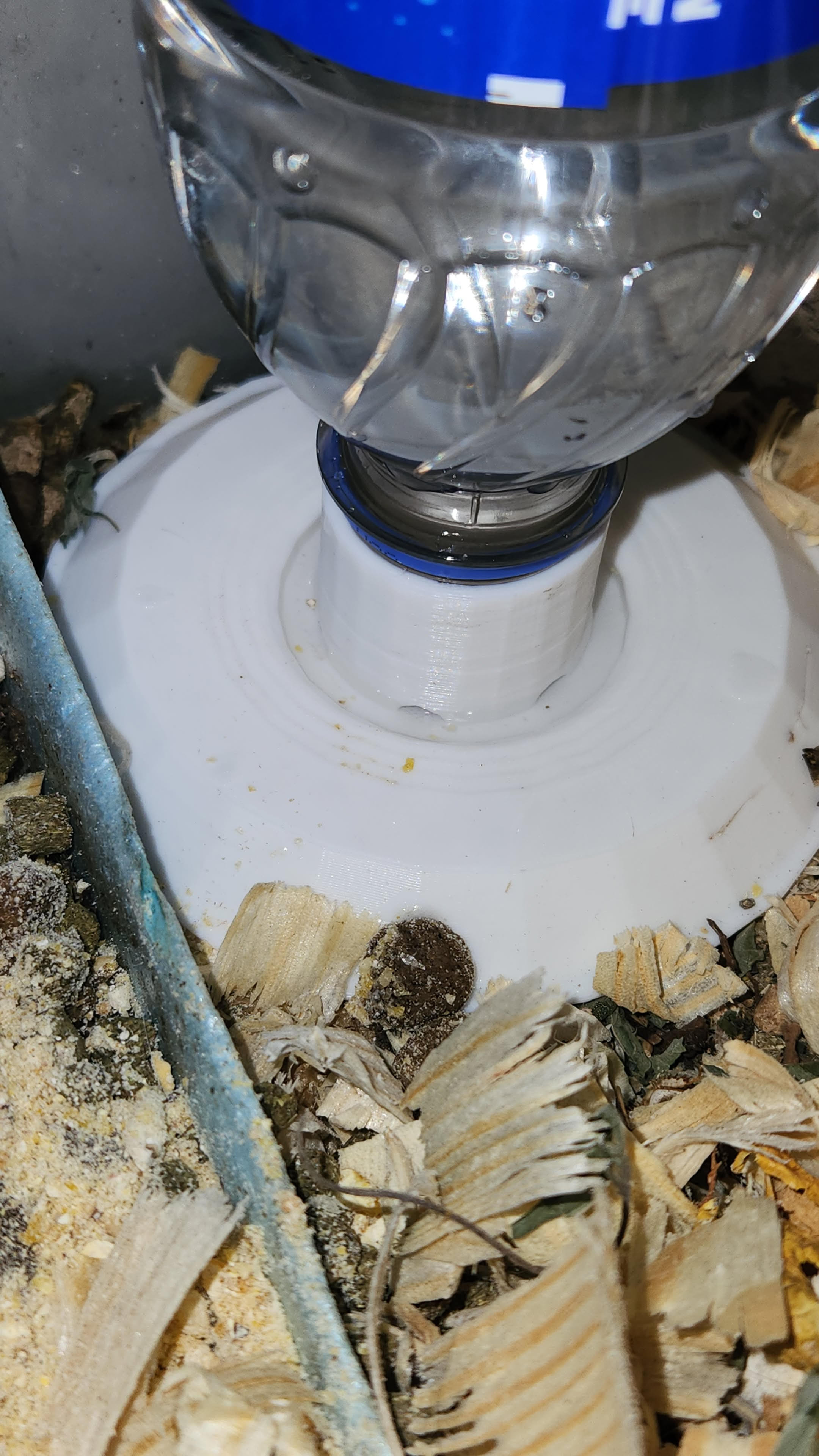 Автопоилка Dubia Roach для террариумных питомцев для 3D принтера