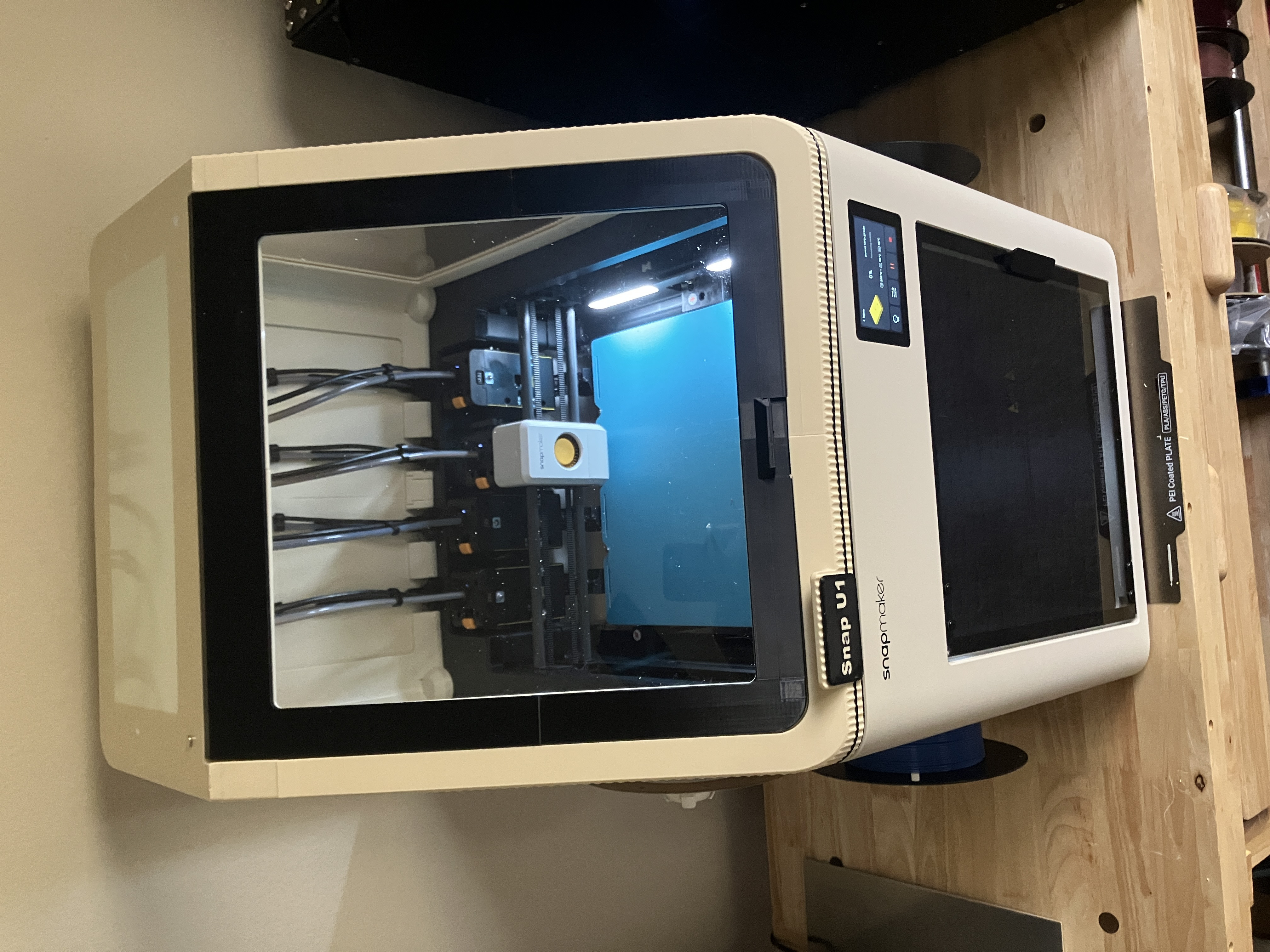 Скачай уникальную 3D-модель окна 'Back Window' в Solid Mod