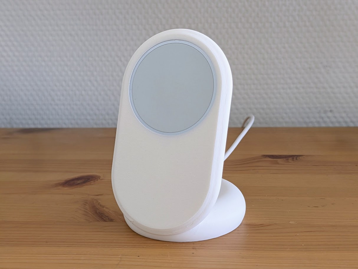 Крутая 3D-модель подставки Pixelsnap для беспроводной зарядки для 3D принтера