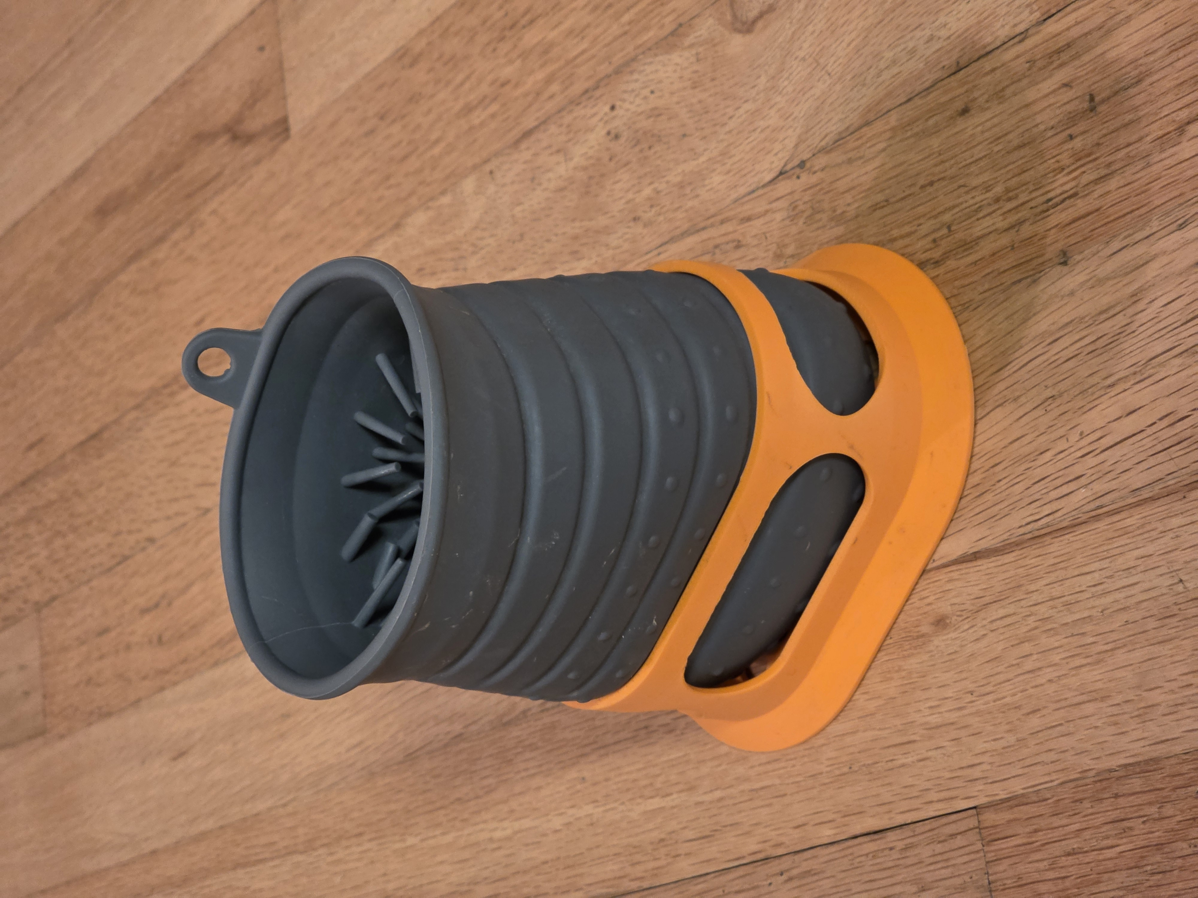 Крутой 3D-дизайн подставки для мытья лап питомцев Silicone Paw Washer Stand для 3D принтера