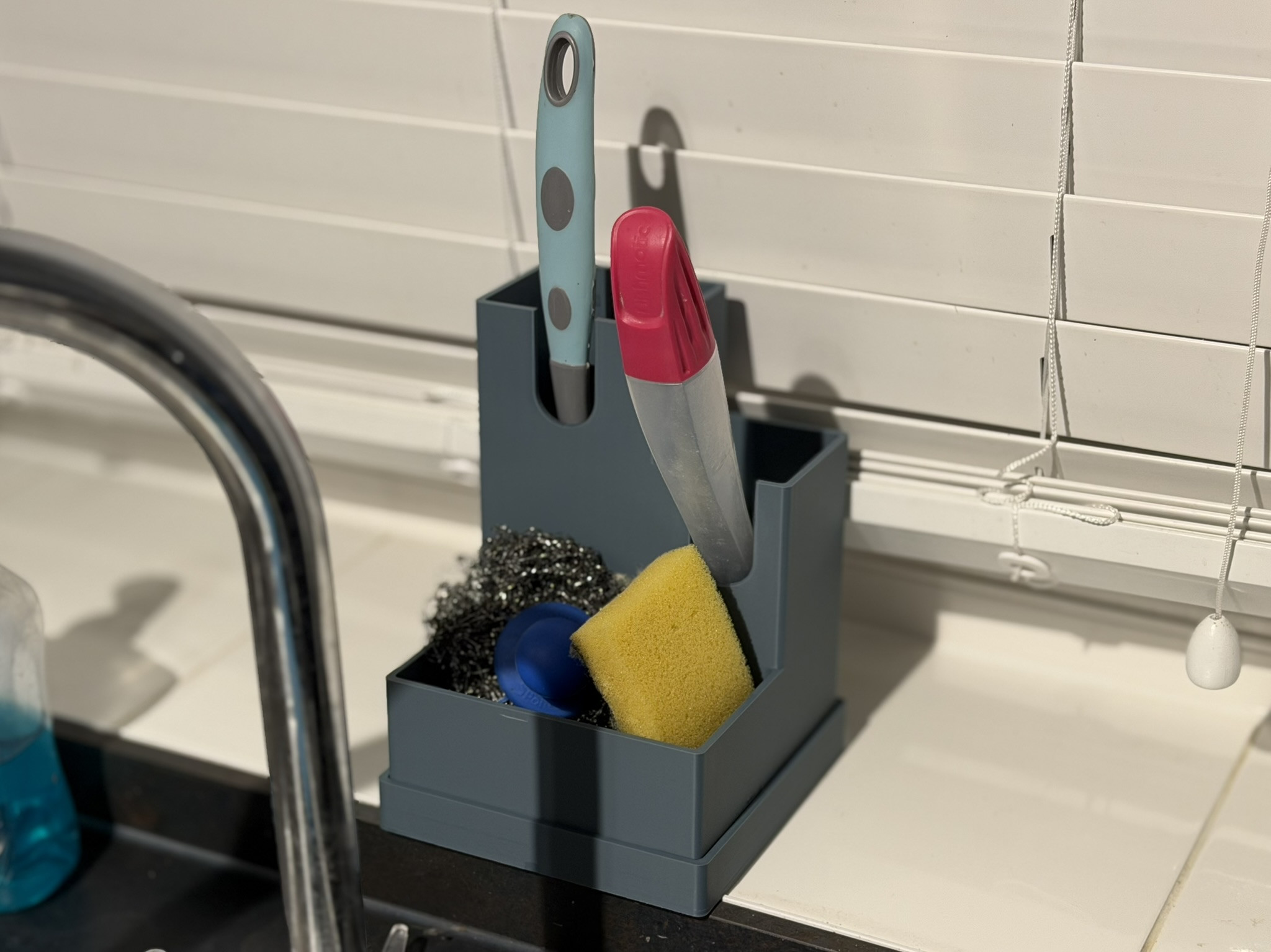 Стильная подставка для кухонной щётки и губки 🌿 для 3D принтера