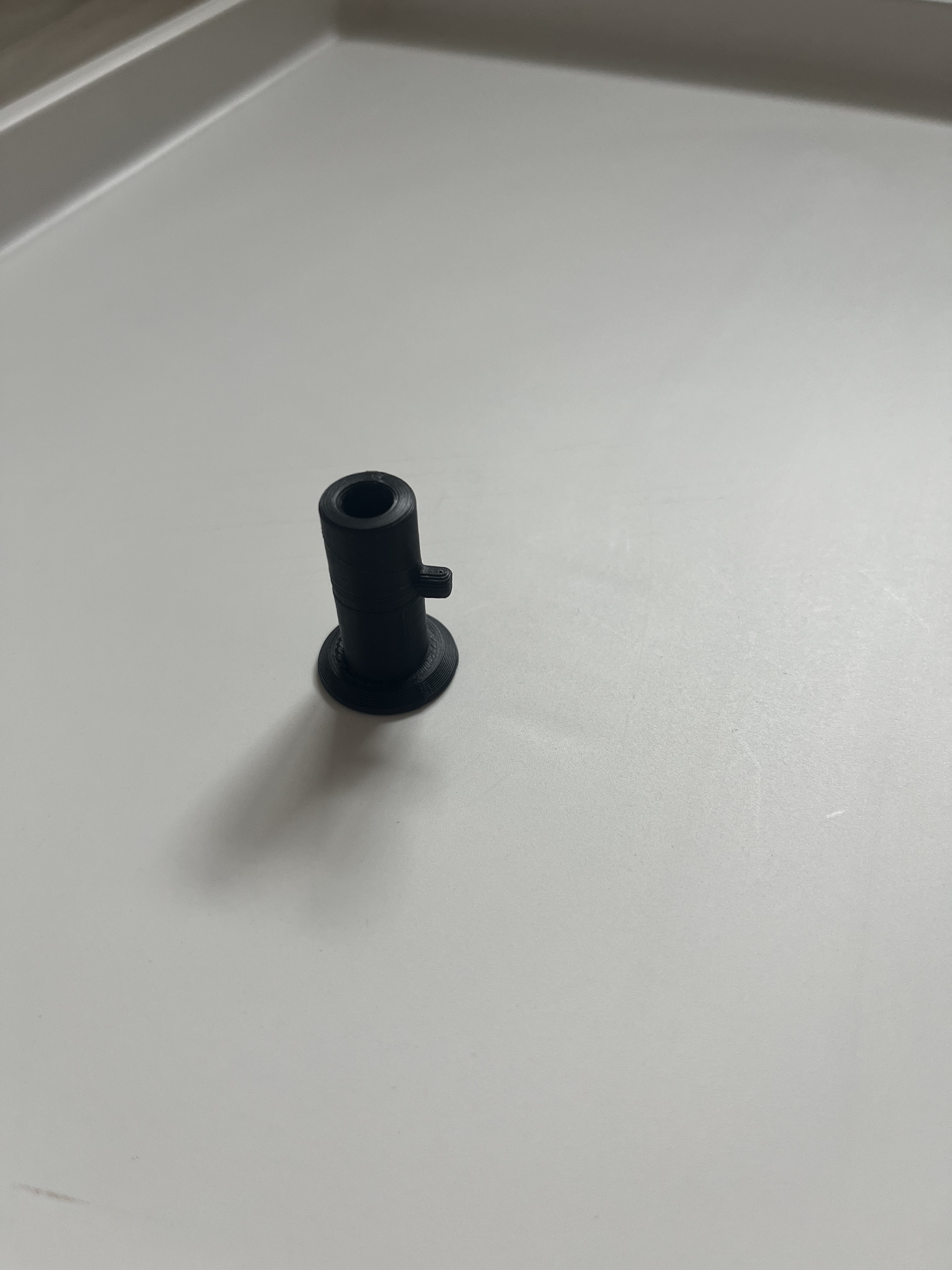 3D Модель ETA Gustus IV — стильный держатель аксессуаров для 3D принтера