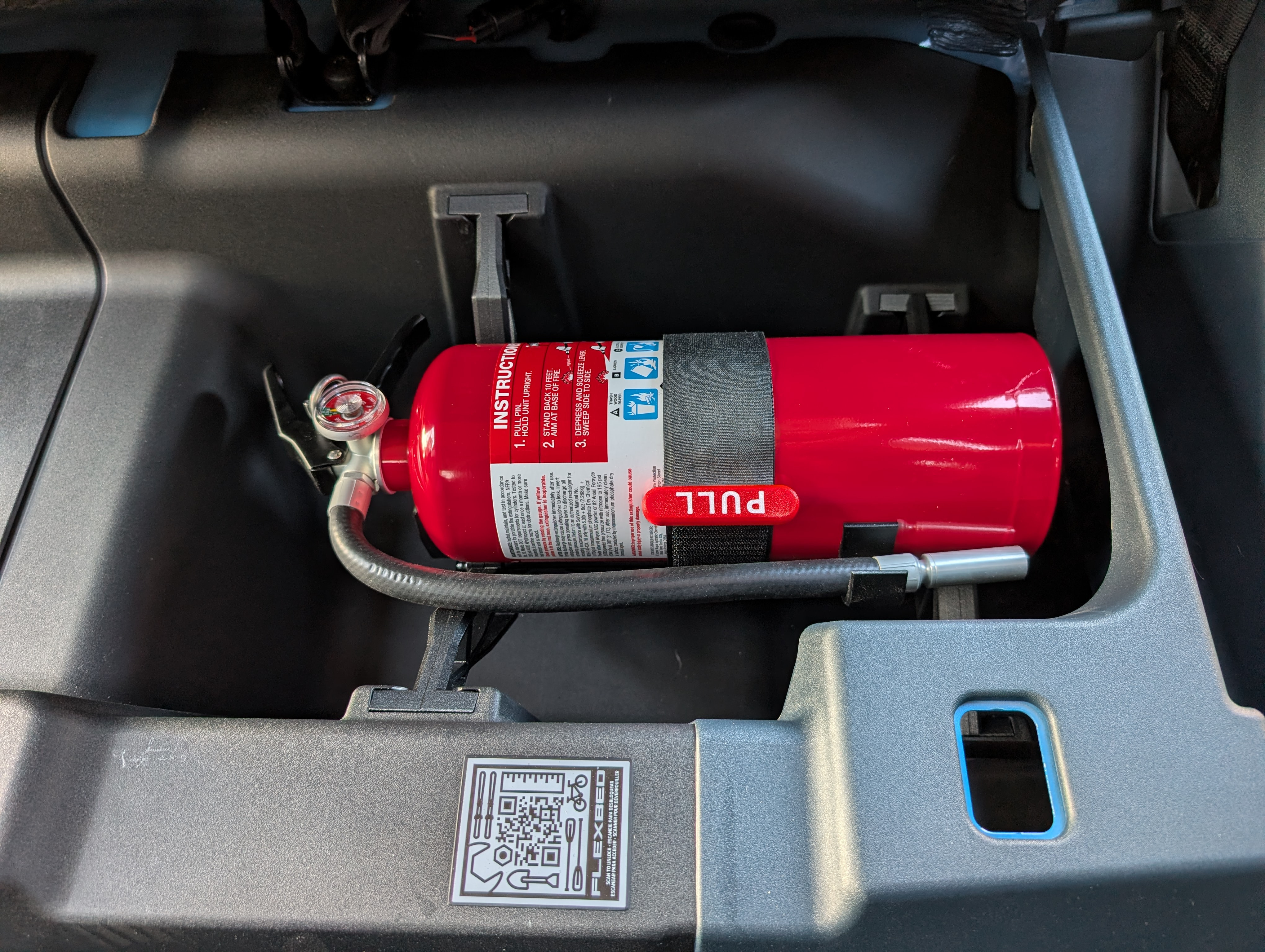 Крепление огнетушителя Ford Maverick — идеальная безопасность в пути для 3D принтера