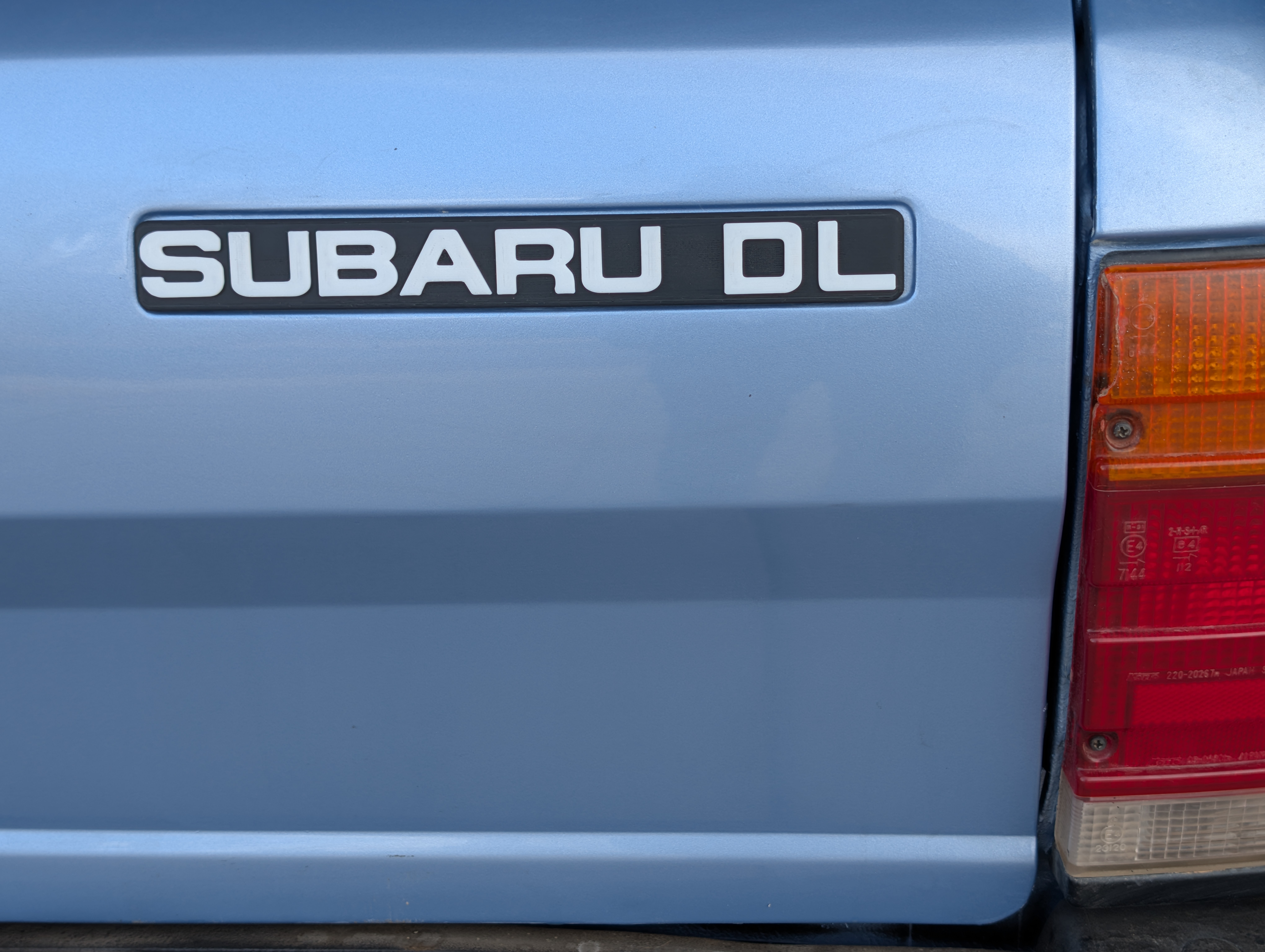 Скачай Subaru DL Badge — реалистичная 3D-модель значка автомобиля для 3D принтера