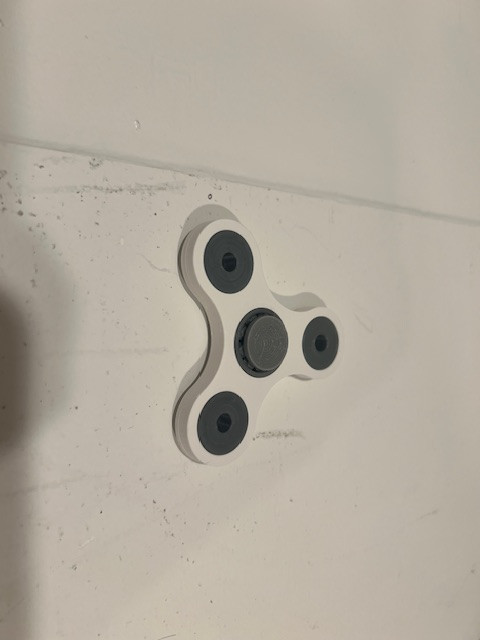 Крутящийся Fidget Spinner — гипнотизирующая 3D-модель для 3D принтера