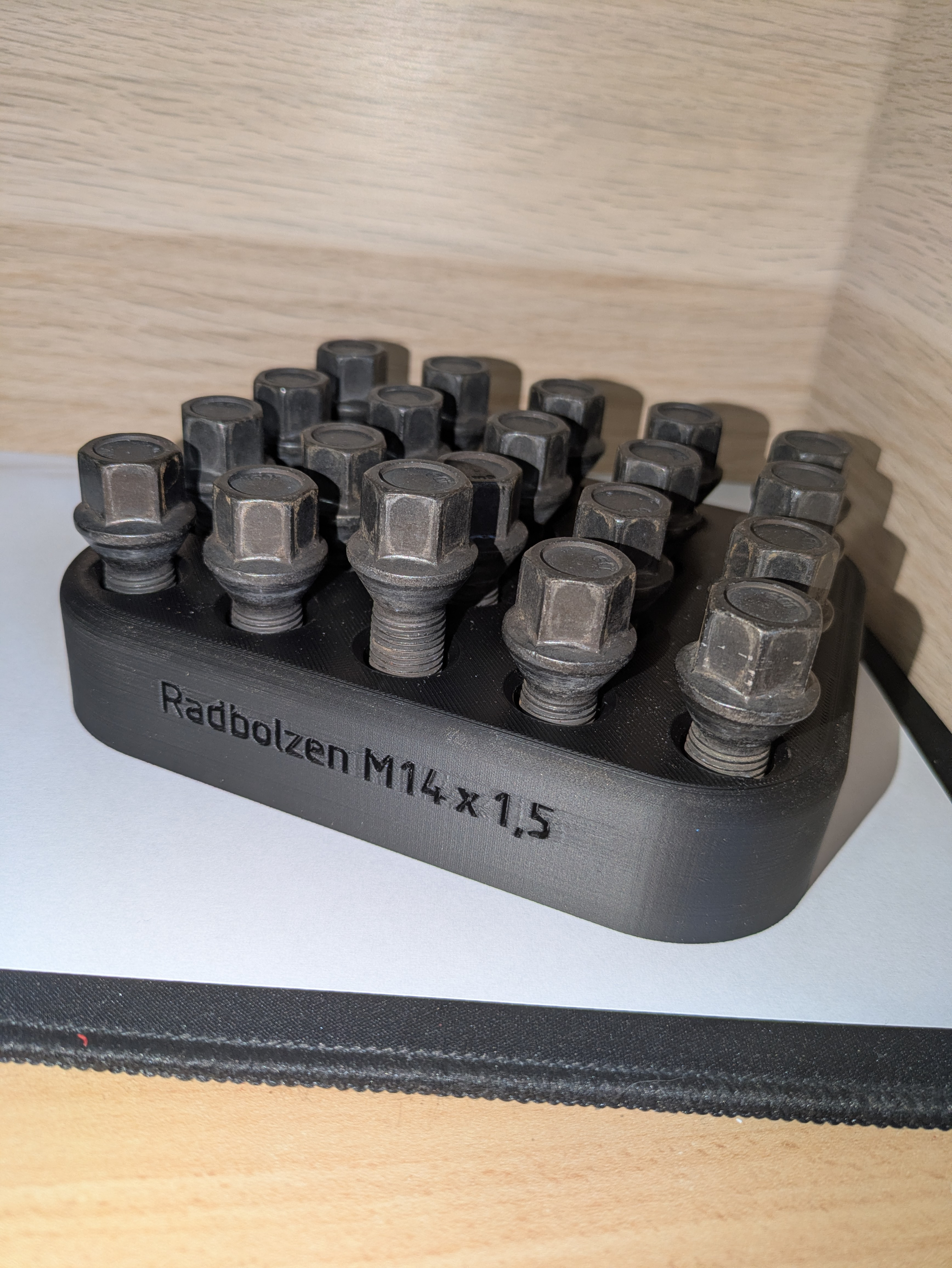 3D-модель крепления болта Radbolzenhalterung M14x1,5 для авто VW/Skoda/Seat для 3D принтера