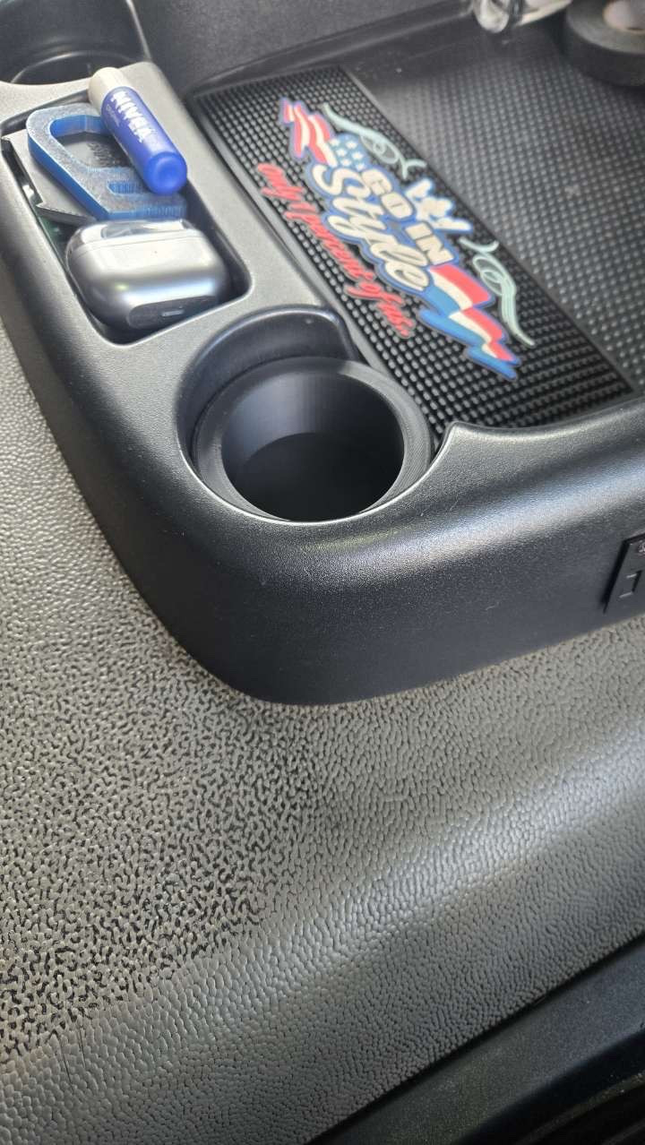 Кофеварка DAF CF — идеальная вставка для подстаканника грузовика для 3D принтера