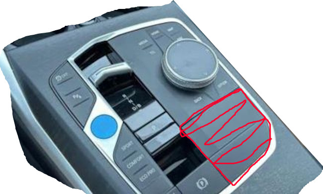 BMW i4 Gear Console Storage — идеальная организация пространства салона для 3D принтера