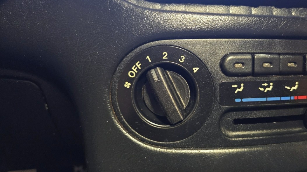 Уникальная деталь интерьера авто — Del Sol fan knob для 3D принтера