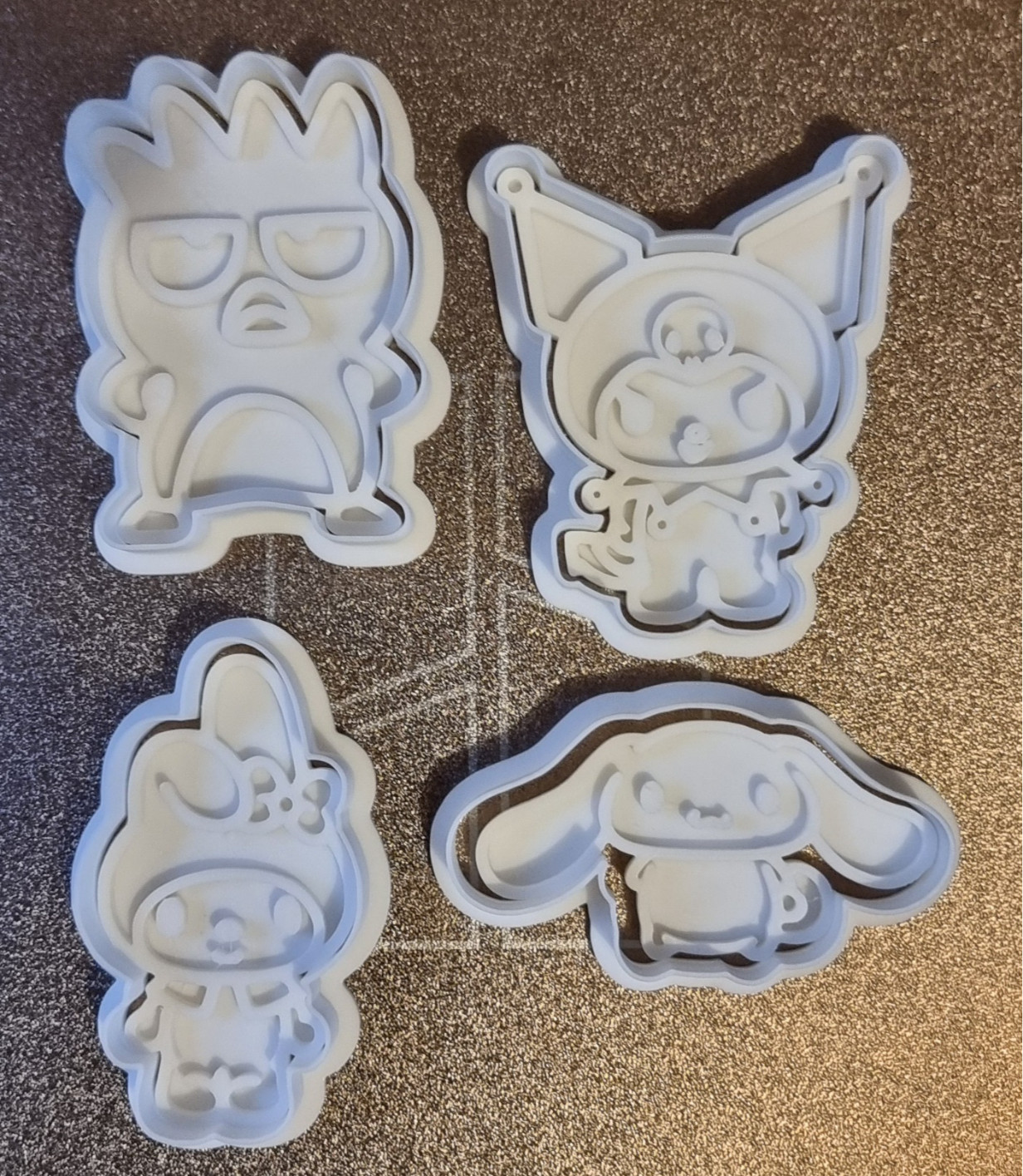 Набор формочек Sanrio — идеальный подарок для любителей выпечки! для 3D принтера