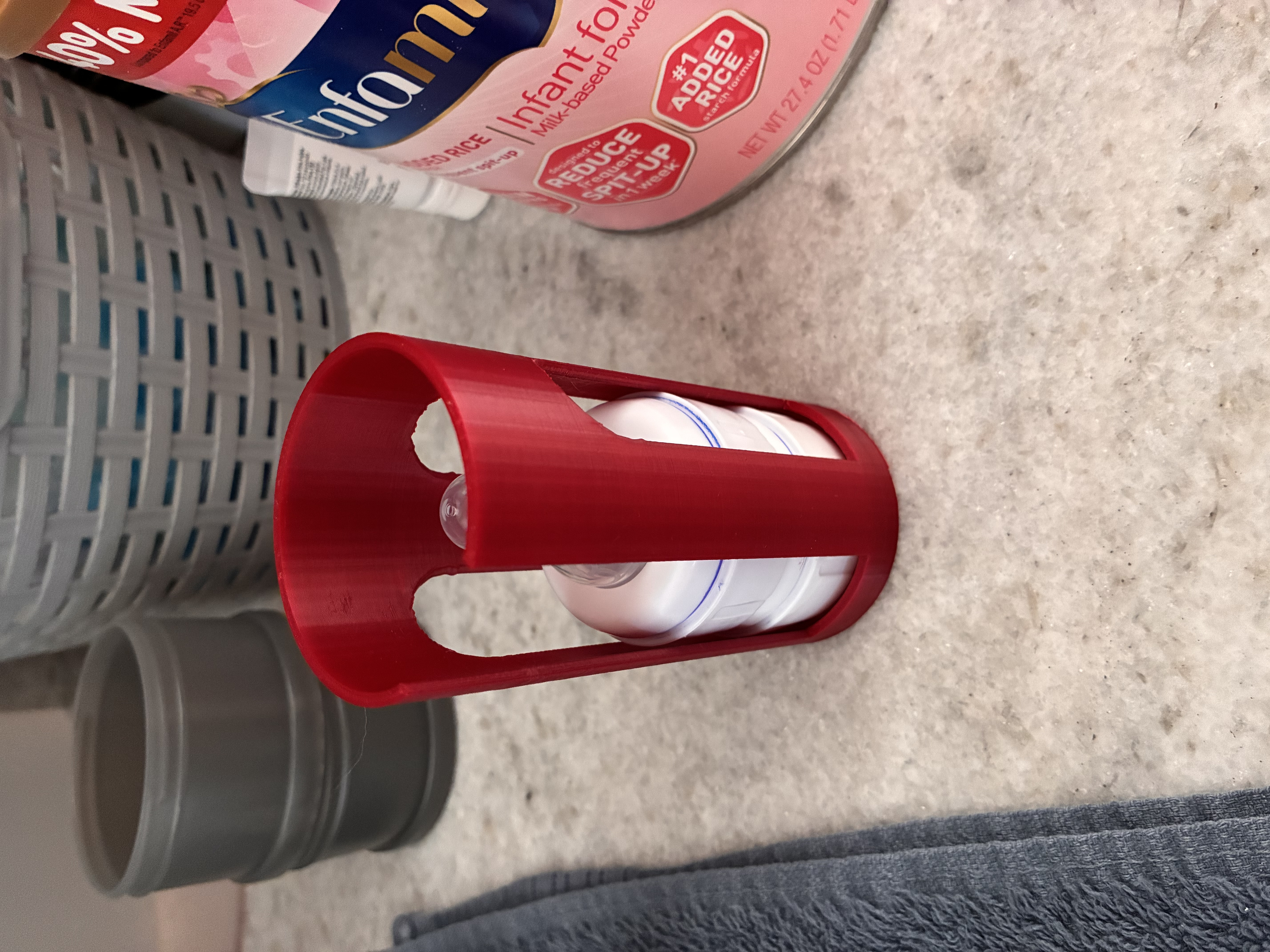 Удобное хранение бутылочек Dr Brown's в 3D-модели Bottle Top Storage для 3D принтера