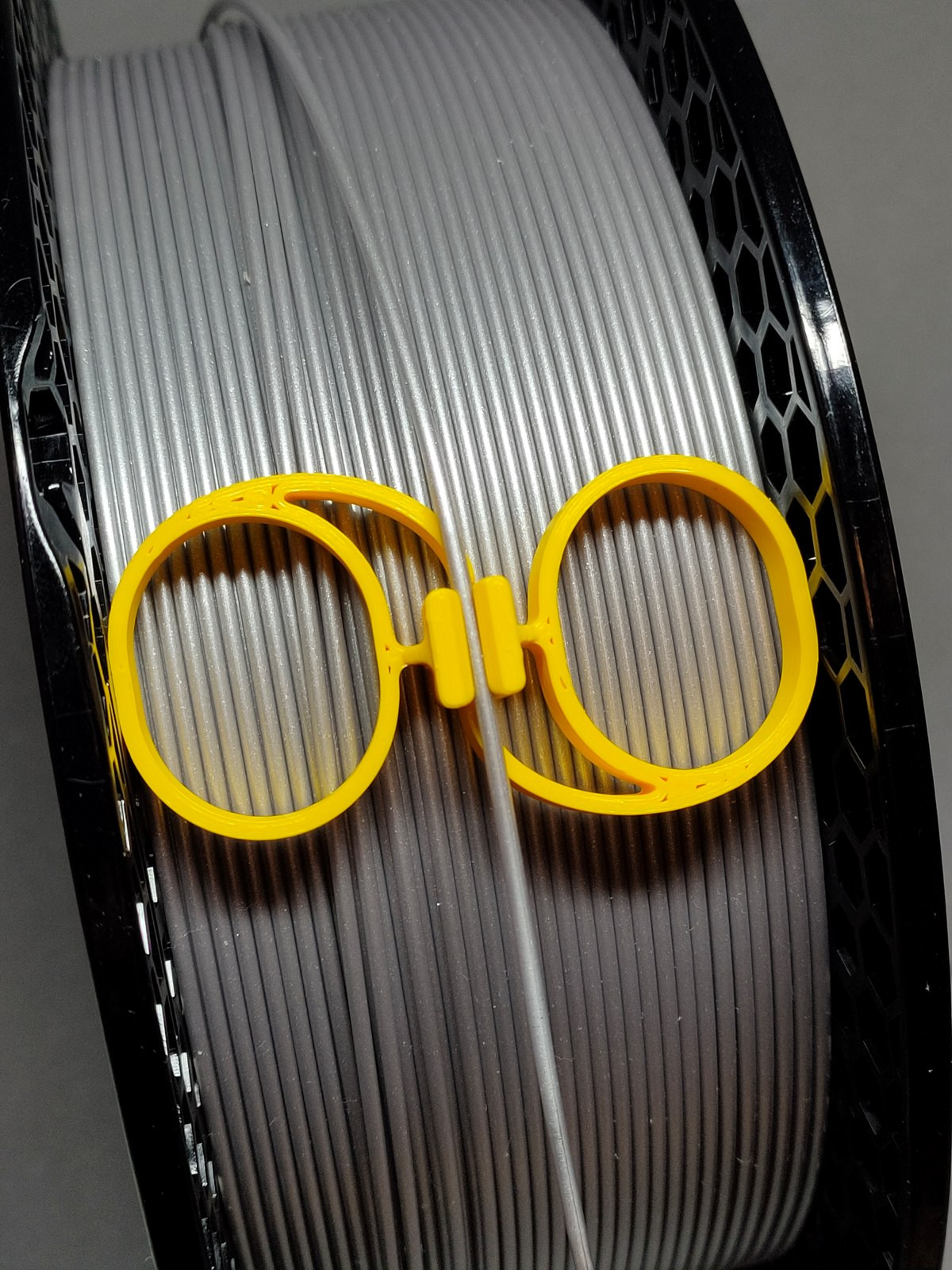 Гибкий фиксатор нити — незаменимый помощник 3D-печати для 3D принтера