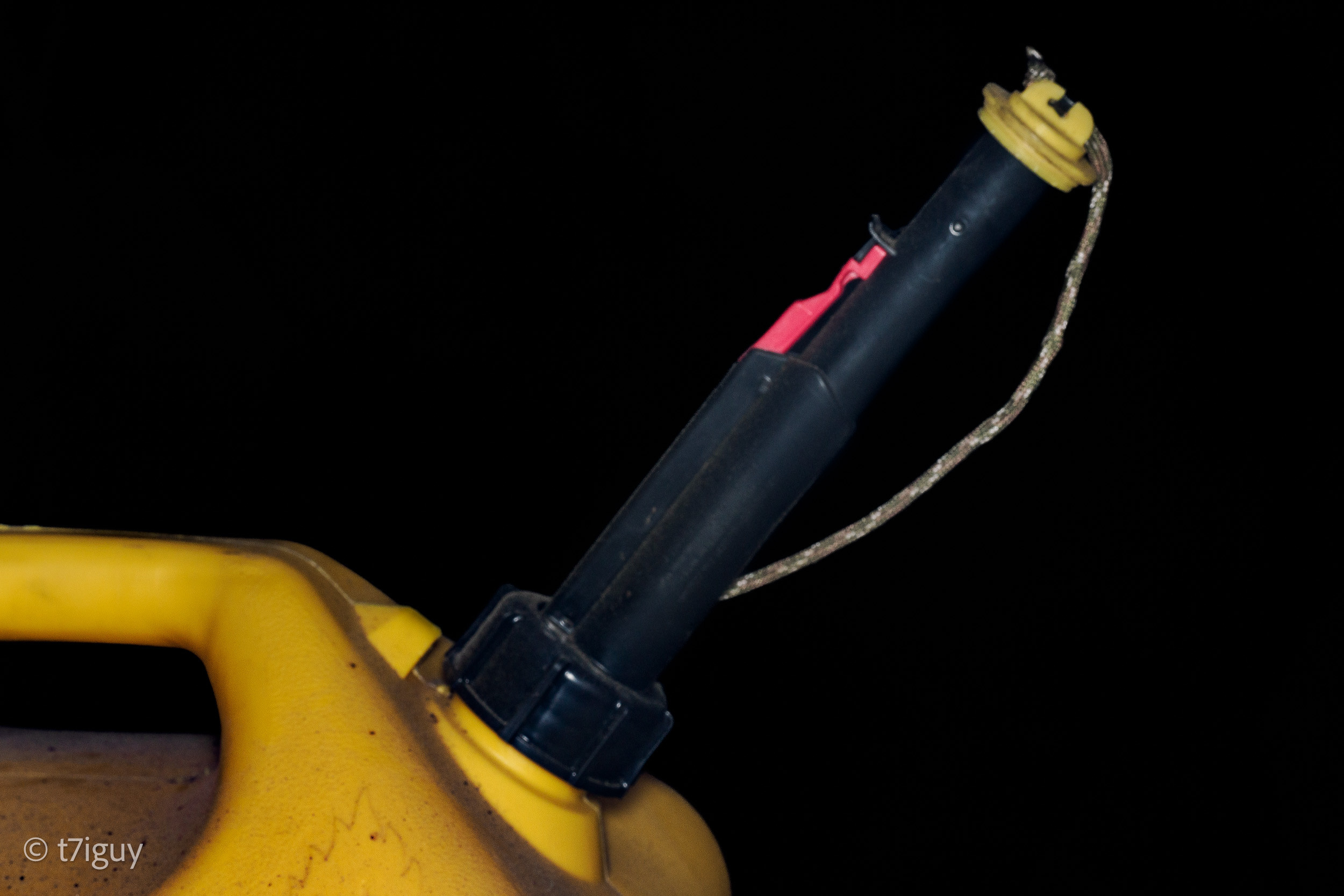 Топливная крышка для горловины 20 мм — объем 5 галлонов 🛢️🔥 для 3D принтера