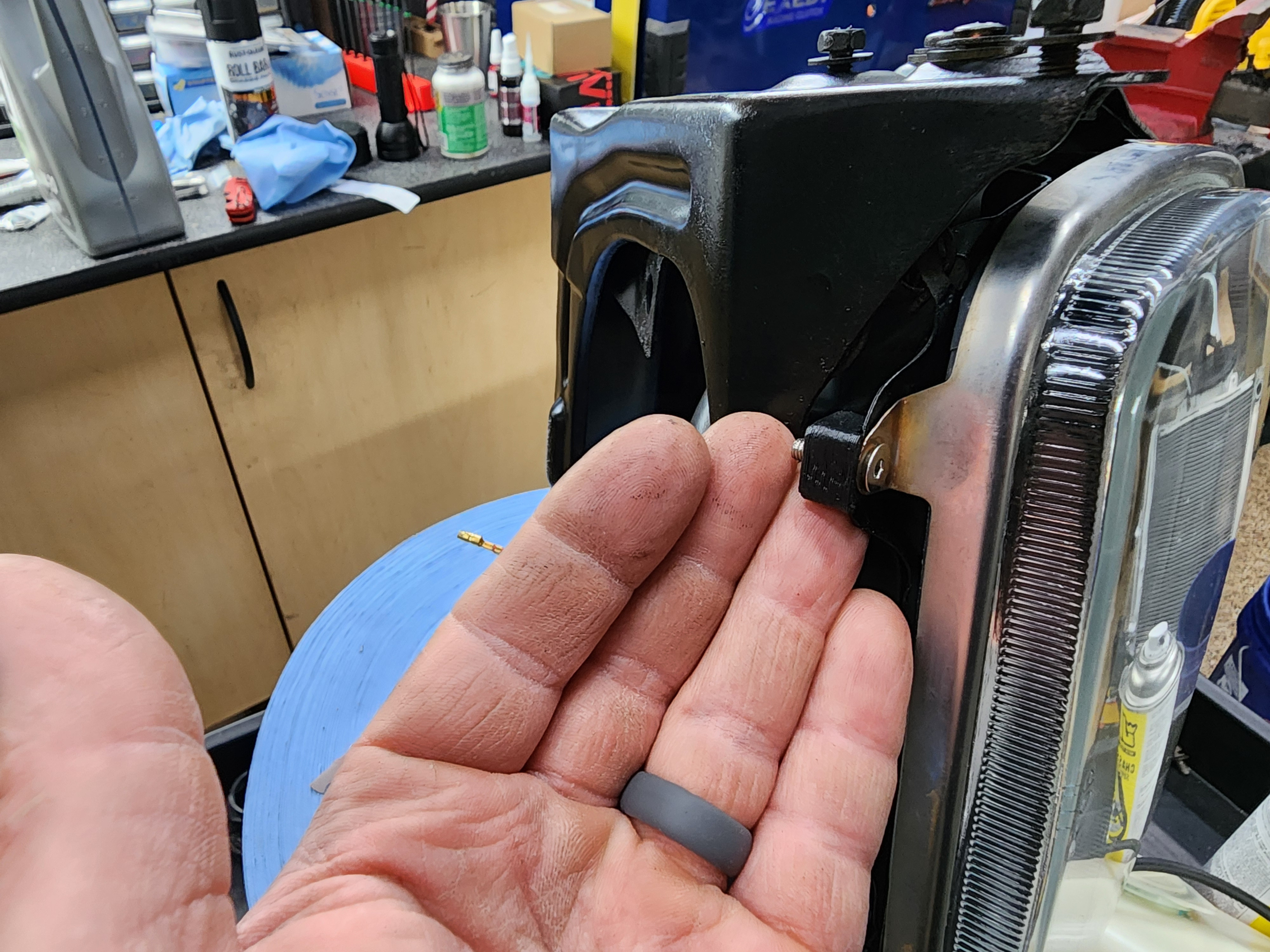 Ремонт резьбы Toyota фары — подробная инструкция в 3D для 3D принтера