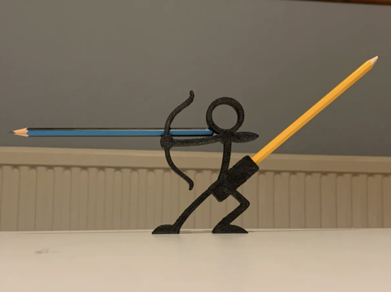 Стильная подставка 'Archer' — ручка и карандаш держатель для 3D принтера