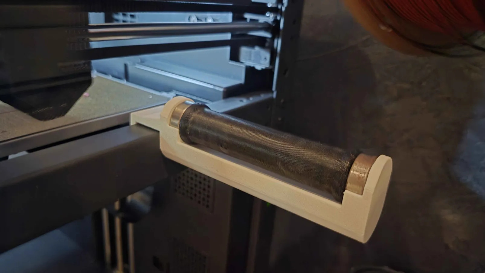 3D-модель AD5M Spool Holder — идеальное решение для хранения нити для 3D принтера