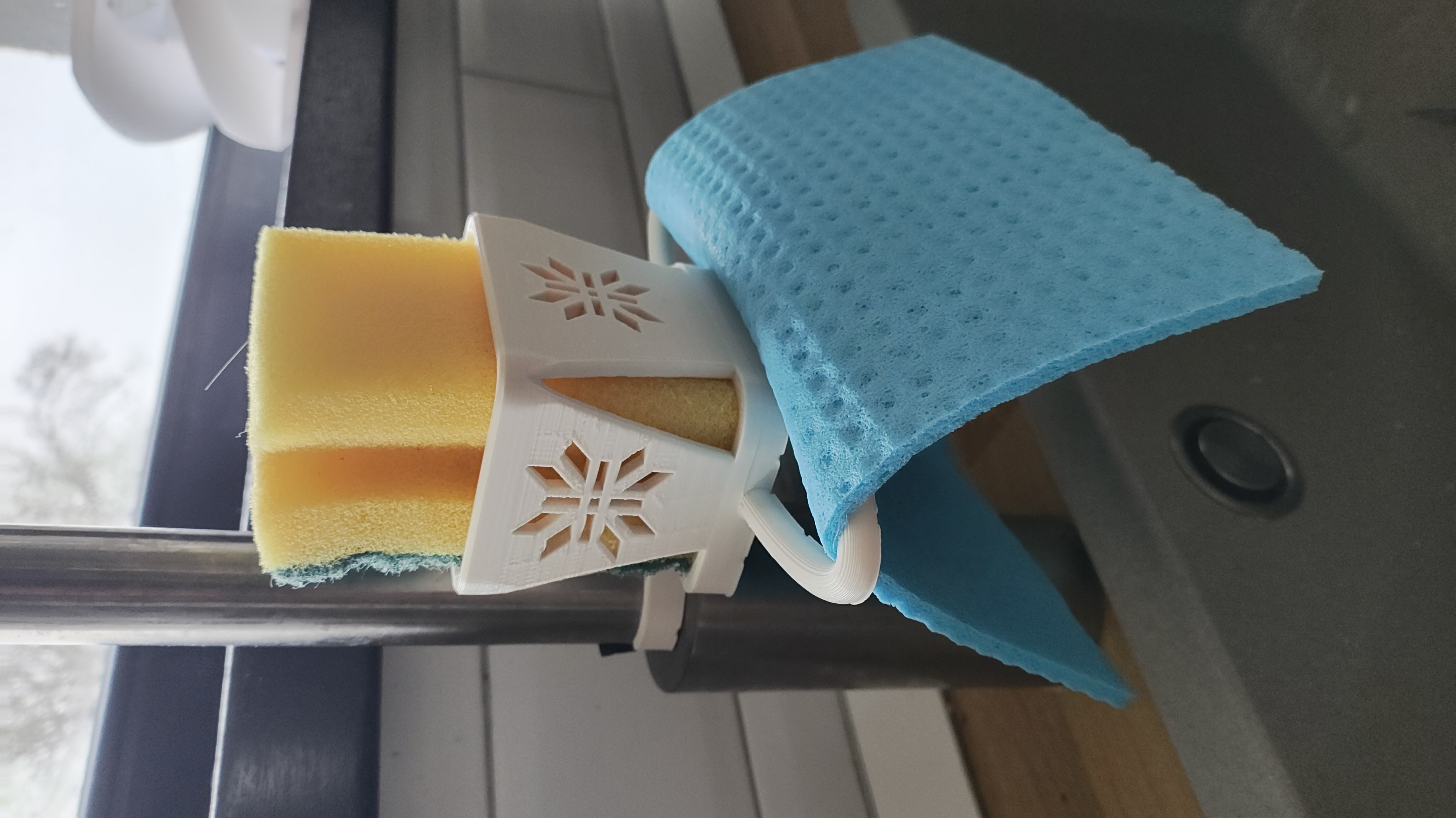 Удобный держатель губки и салфетки Faucet Clippable Sponge Wipe Holder для 3D принтера