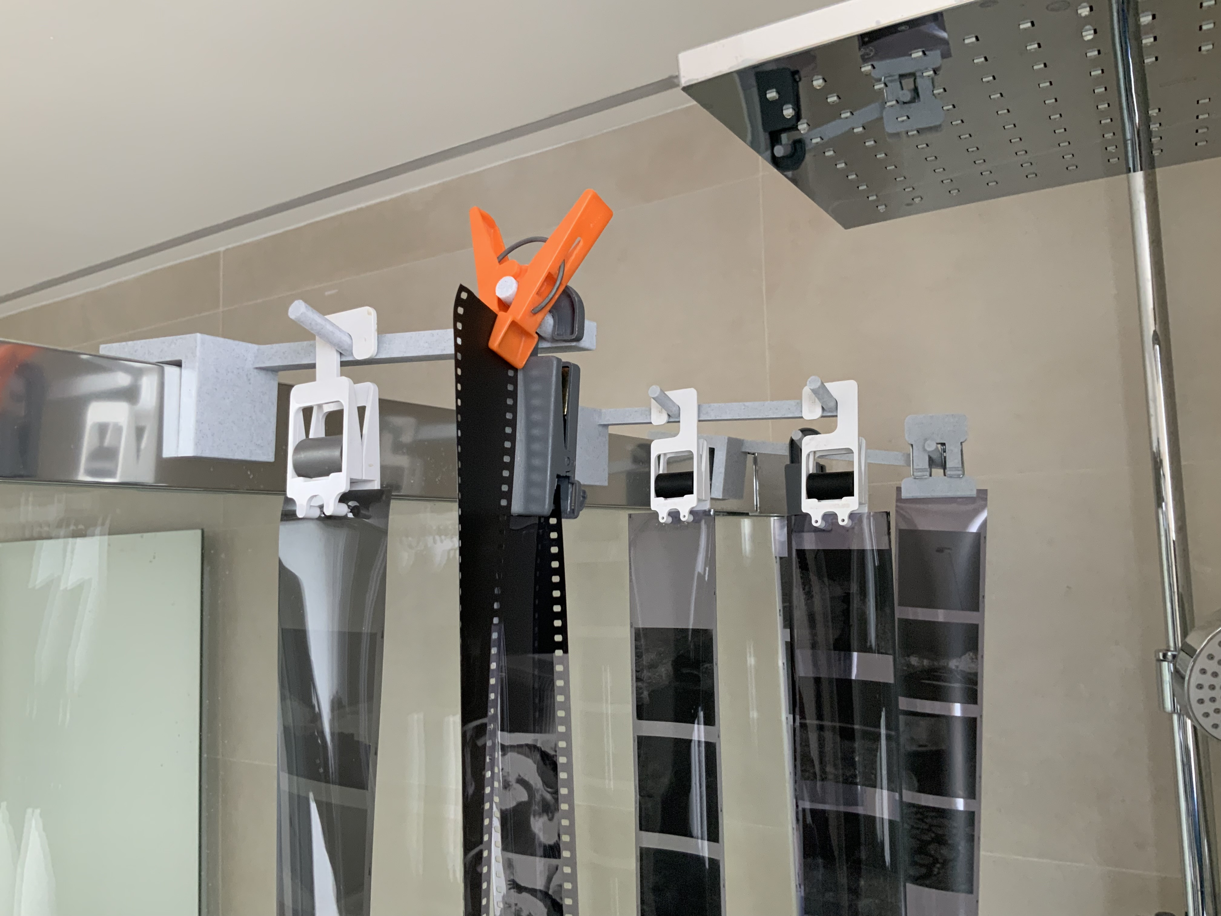 Percha para peliculas de 35mm y 120 для 3D принтера