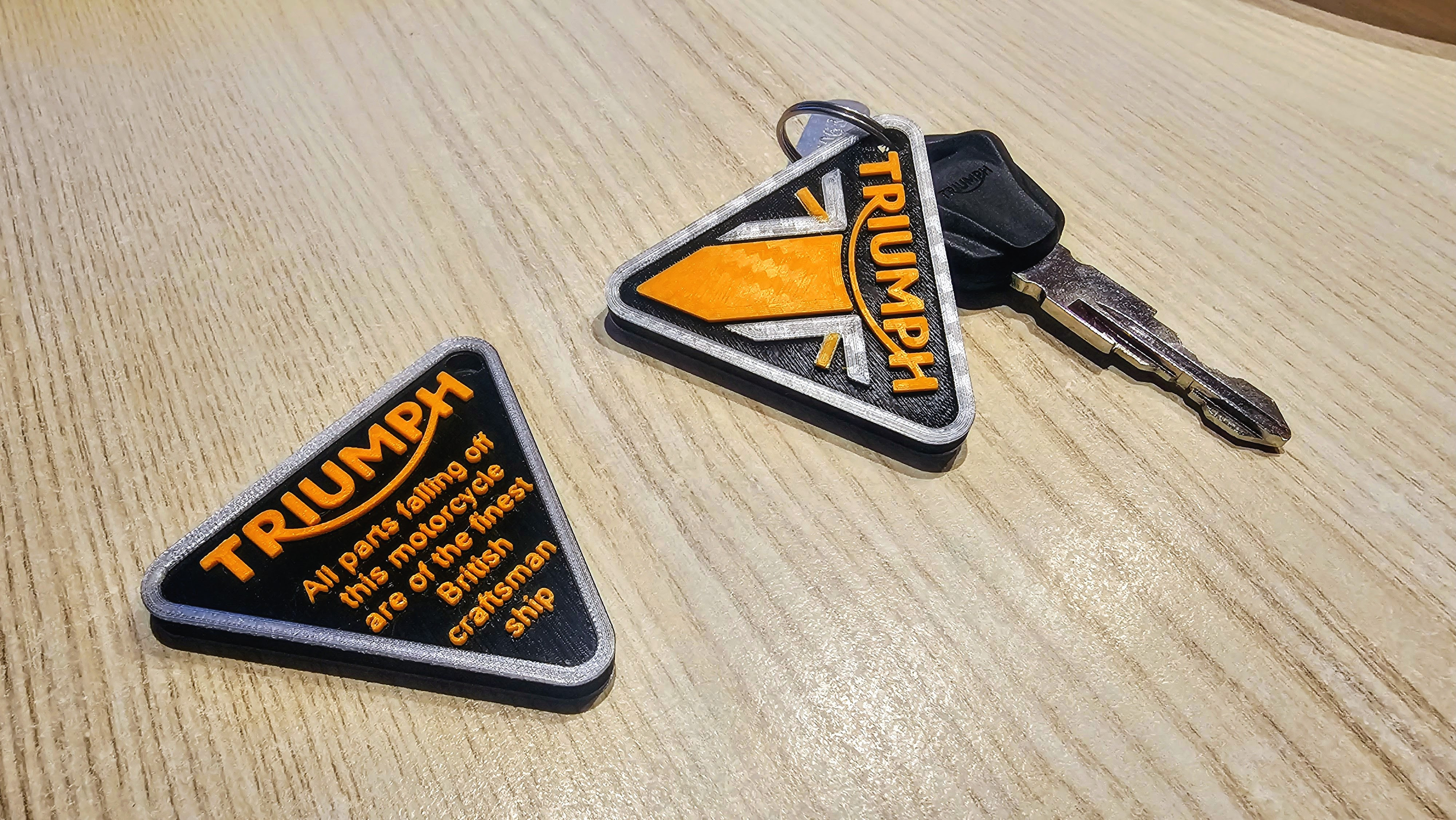 Triumph Motorcycle Keychain - Double-Sided "Finest British Craftsmanship" Edition для 3D принтера
