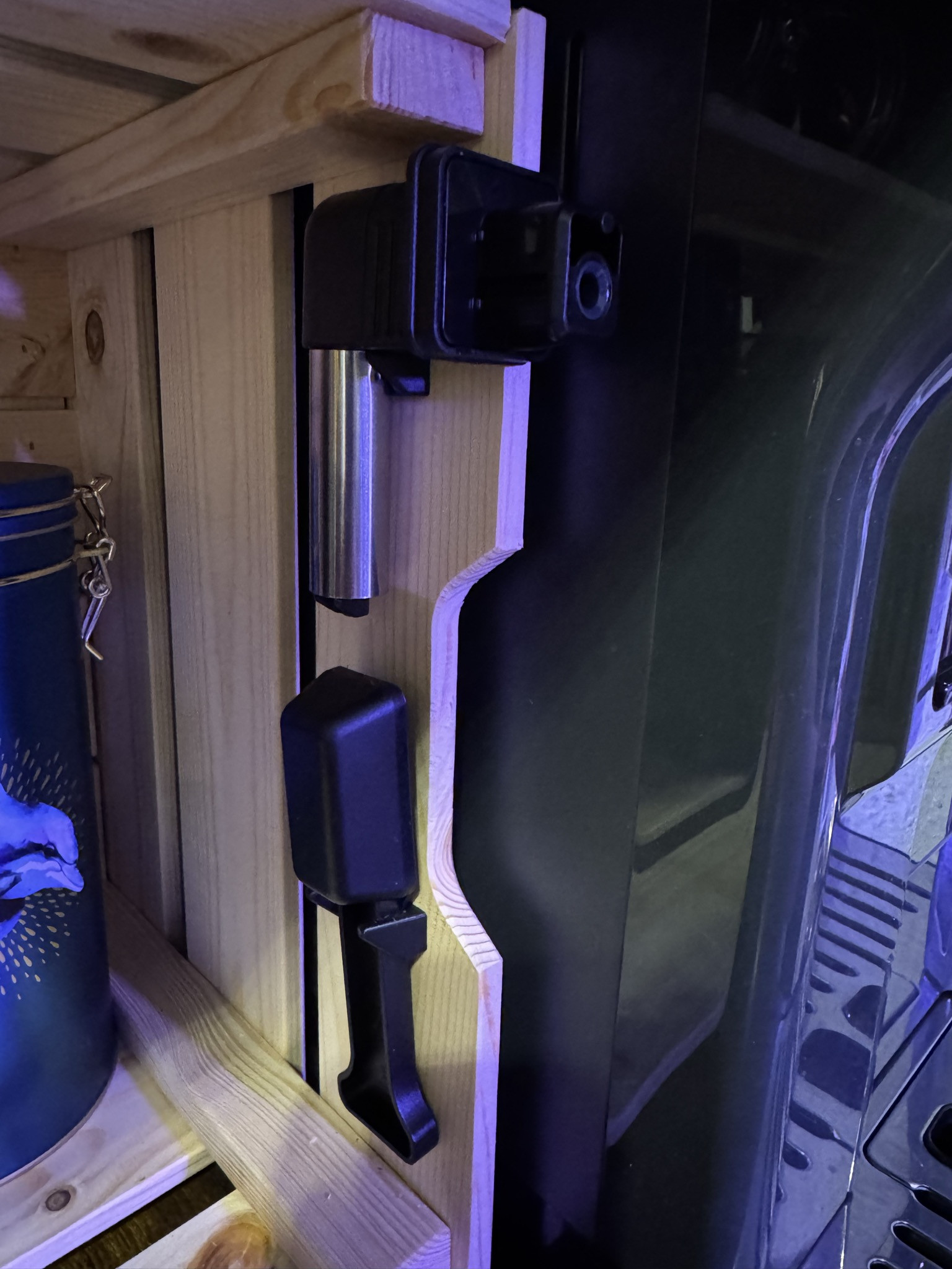 Держатели оборудования De'Longhi Eletta Explore — стильное решение пространства для 3D принтера