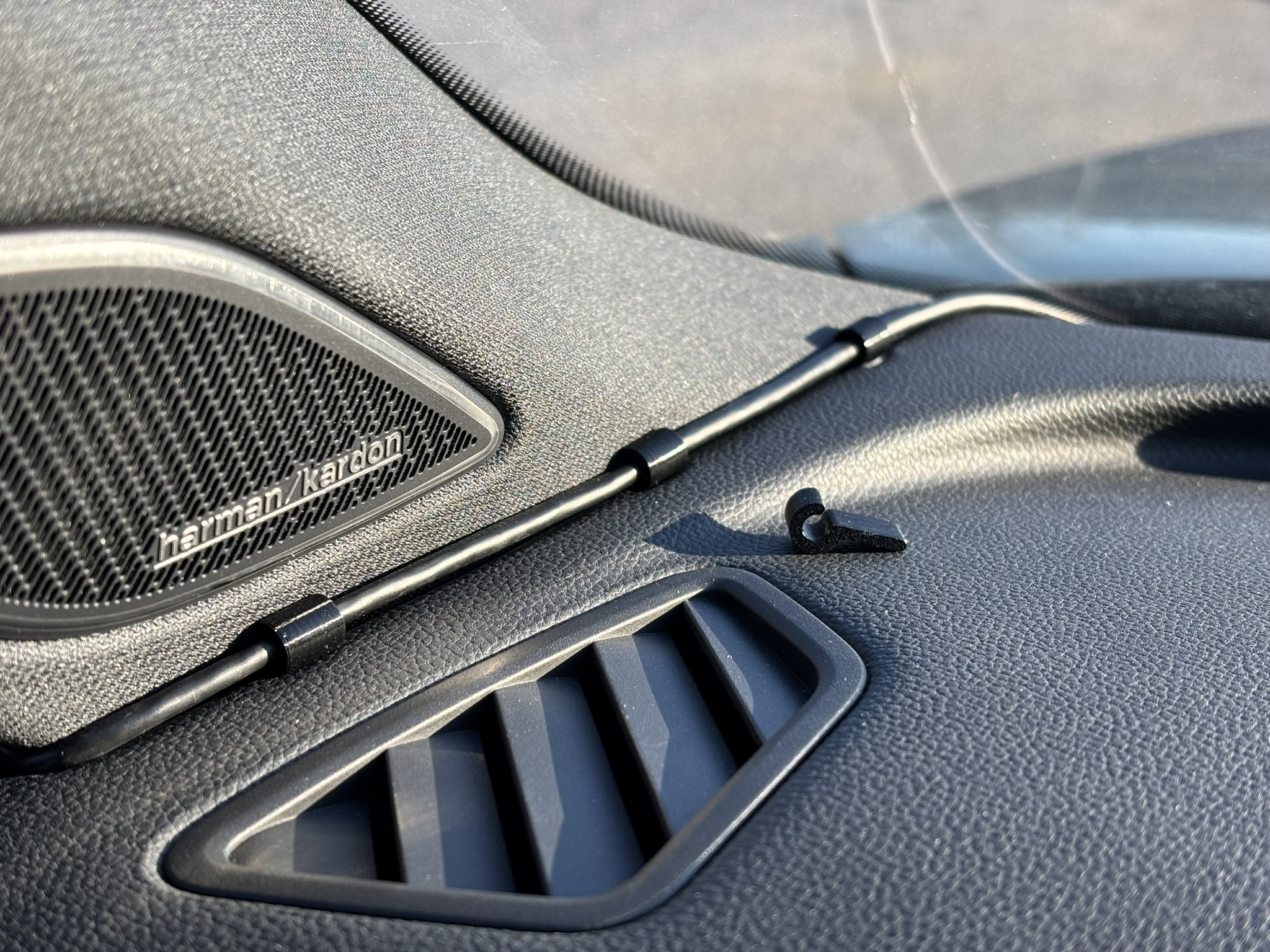 Dashboard wire trim fit clip for dash cams для 3D принтера