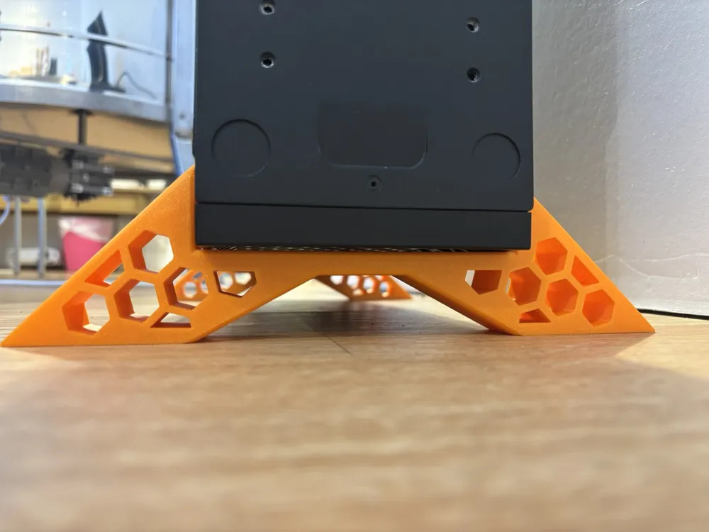 Скачай бесплатно 3D-модель Avalon Q Stand для 3D принтера