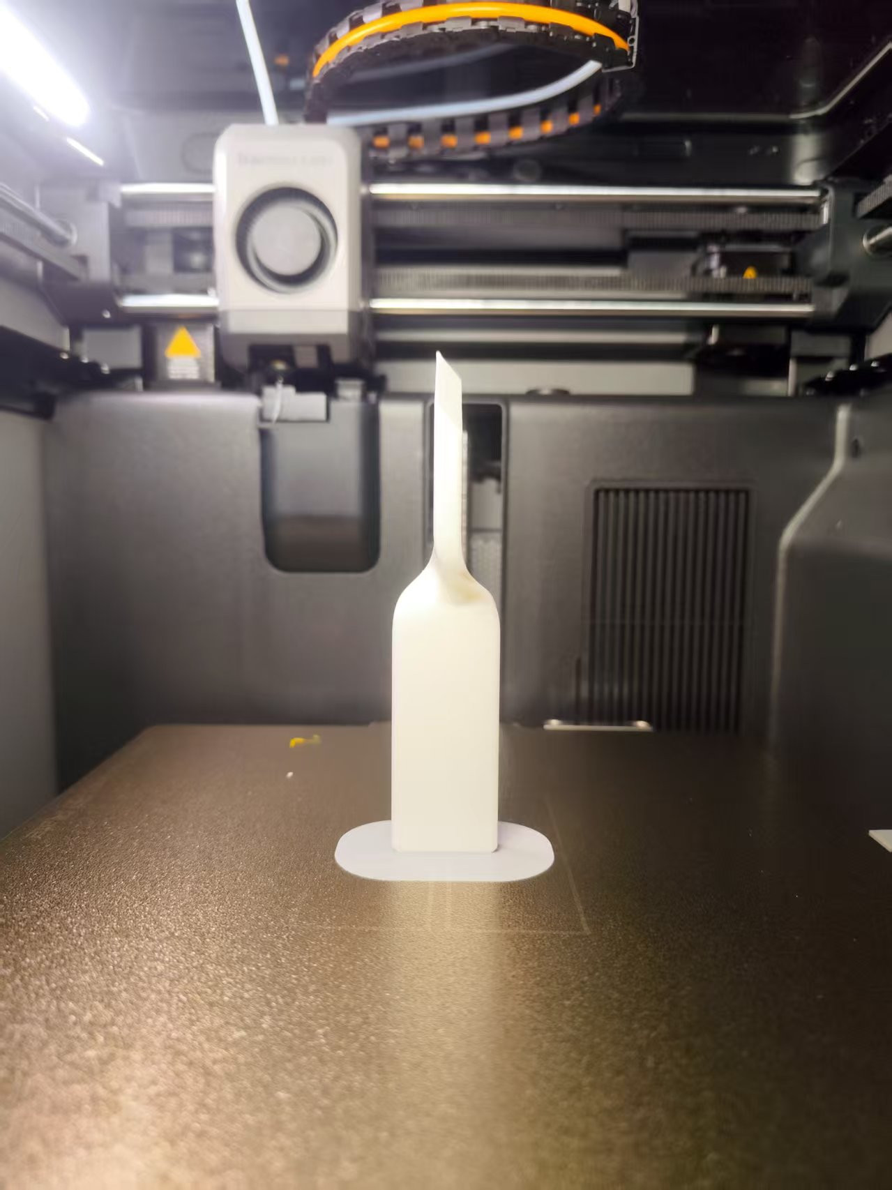 Минималистичная кровать — ваш идеальный уголок отдыха для 3D принтера